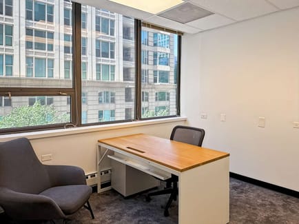 Image 4 of Regus - 40 E Huron St,3rd Floor