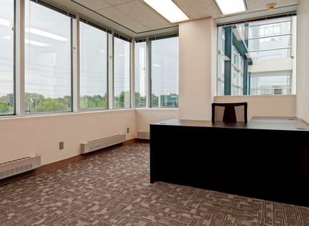 Image 9 of Regus - 7300 Warden Ave,4th Floor