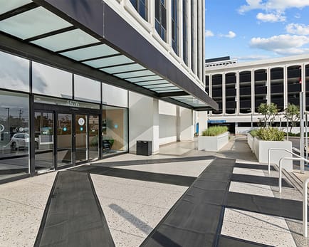 Image 2 of Boxer Workstyle - MDR Tech Space - 4676 Admiralty Way, 90292 - Marina Del Rey
