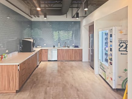 Image 6 of Regus - 544 Lakeview Parkway,Suite 100
