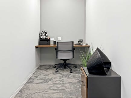 Image 8 of Regus - 544 Lakeview Parkway,Suite 100