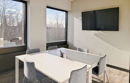Image 11 of Regus - W57 N14280 Doerr Way,Suite 201