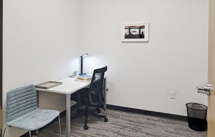 Image 4 of Regus - W57 N14280 Doerr Way,Suite 201
