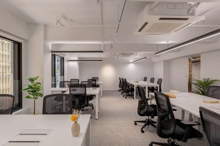 Image 4 of Hq - 102-104 Des Voeux Road Central, Central,1/F—10/F, The Voeux