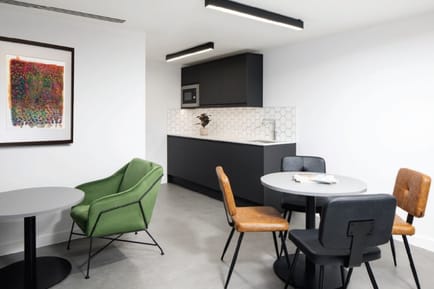 Image 3 of MetSpace (Managed 1,550 - 6,337 sqft) - Academic House - 24-28 Oval Road, NW1 7DJ - Camden