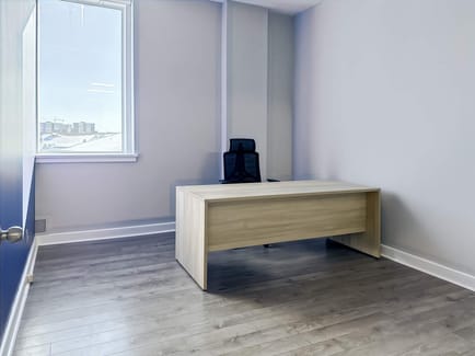Image 10 of Regus - 236 Saint George St,4th Floor