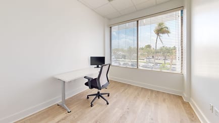 Image 1 of LocalWorks - 2803 E Commercial Blvd, Fort Lauderdale