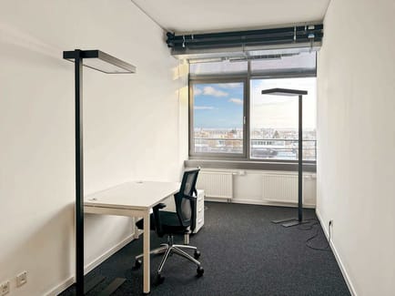 Image 12 of Regus - Ludwig-Erhard-Platz 1