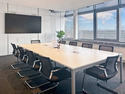 Image 3 of Regus - Ludwig-Erhard-Platz 1