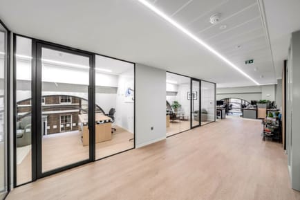Image 6 of Kitt Offices (Managed 1,626 sqft) - 30 St James's Square, SW1Y 4AL - St. James's