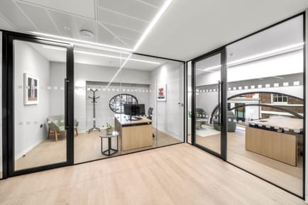 Image 7 of Kitt Offices (Managed 1,626 sqft) - 30 St James's Square, SW1Y 4AL - St. James's