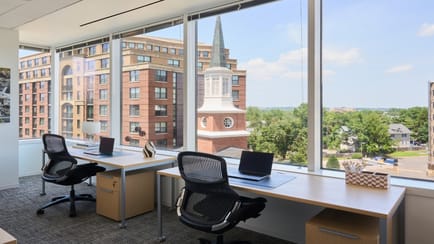 Image 2 of CARR Workplaces - 3101 Wilson Boulevard, 22201 - Arlington
