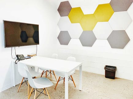 Image 2 of Coworking Alphard - 5570 Avenue Casgrain Montréal
