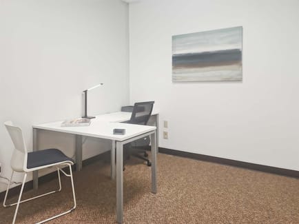Image 4 of Regus - 2479 Woodlake Circle,1st Floor