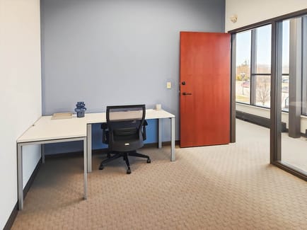 Image 7 of Hq - 2624 Lake Lansing Road,2nd Floor