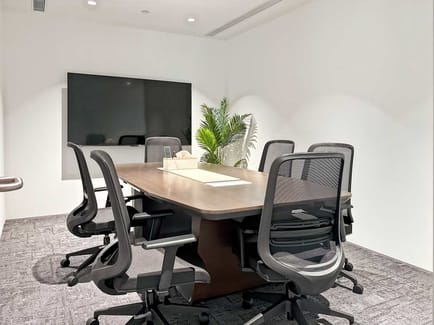 Image 3 of Regus - No.8 Observatory Road, Tsim Sha Tsui, Kowloon,11/F