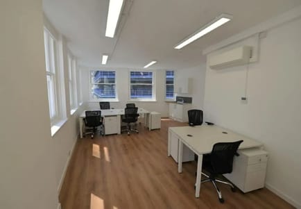 Image 2 of Citihub - Cornhill House -  59-60 Cornhill Street, EC3V - Bank