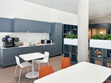 Image 6 of Regus - Rue de Scillas,24