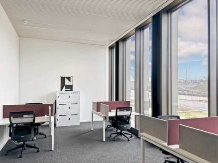 Image 8 of Regus - Rue de Scillas,24