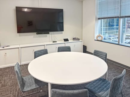 Image 3 of Regus - 400 Lydia Street,Suite 100