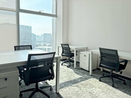 Image 7 of Regus - Qianhai HOP International, No.19, Xinghua 1st Road,Room 1801, 1802, 1805, 18/F,Haiwang Community, Xin'an Street, Bao'an District