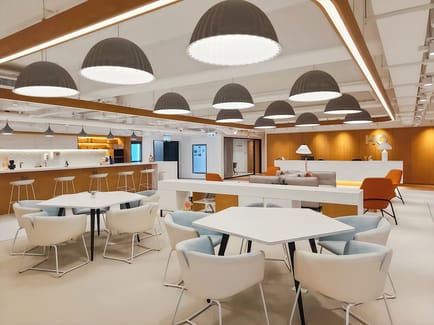 Image 12 of Regus - Centre Parc, 11 Sheung Yuet Road,1/F, 7/F, 8/F,Kowloon Bay, Kowloon
