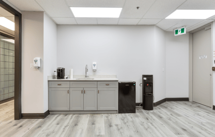 Image 7 of Workplace K - 690 Dorval Dr - Oakville, ON