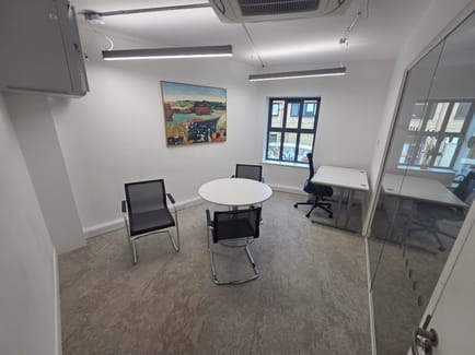 Image 2 of BA Partnership (Managed 2100 sqft) -  Trident House -  36-38 Webber Street, SE1 8XB - Waterloo