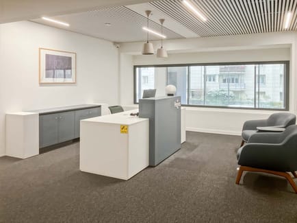 Image 2 of Regus - 137 - 141 rue de Saussure