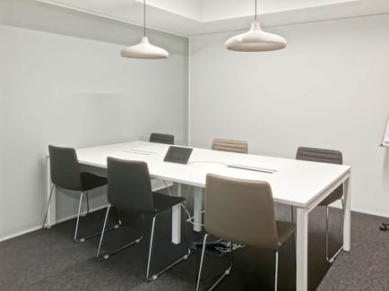 Image 3 of Regus - 137 - 141 rue de Saussure