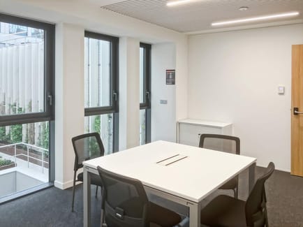 Image 9 of Regus - 137 - 141 rue de Saussure