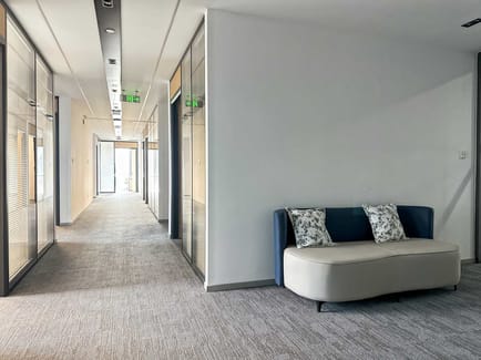 Image 9 of Regus - North of Shendun 1st Road and west of Guanggu 5th Road,East Lake New Technology Development Zone, Hubei Province