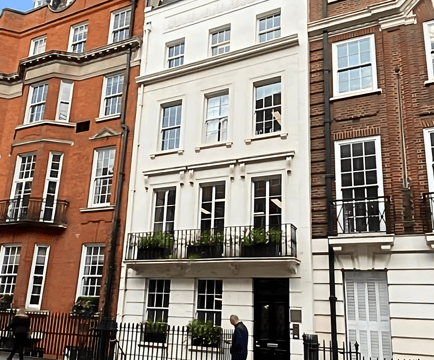 Image 3 of Workpad (Managed 3,469 sqft) 27 Grosvenor Street, W1 - Mayfair