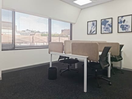 Image 4 of Hq - 60 Riviera Road,Killarney Mall
