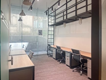 Image 4 of Regus - 1599, Sukhumvit Road, Phrakhanong, Watthana,W-District