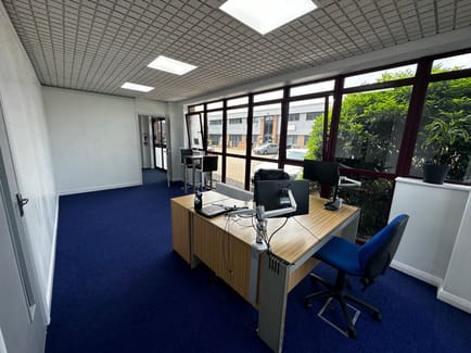 Image 3 of RKS Real Estate - 31 Metro Centre - Dwight Road, WD18 - Watford