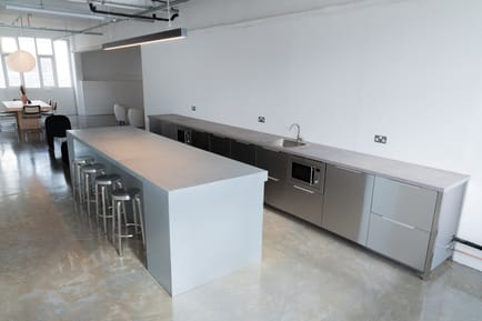 Image 19 of You Studio Ltd (Managed 722 - 1,148 sqft) - 60 Hythe Road, NW10 - Park Royal