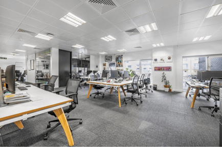 Image 10 of Sub800 - 33 Oval Road, NW1 - Camden Town