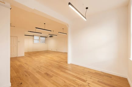 Image 3 of Sub800 - 172 Arlington Road, NW1 - Camden Town