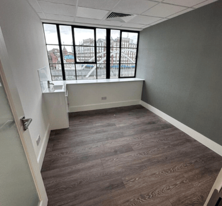 Image 2 of WOW Beauty - 2-4 Great Eastern St, EC2A - Shoreditch