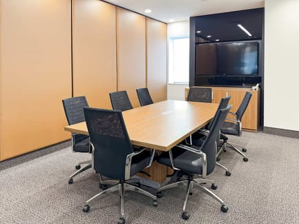 Image 3 of Hq - 240 Saint-Jacques Street