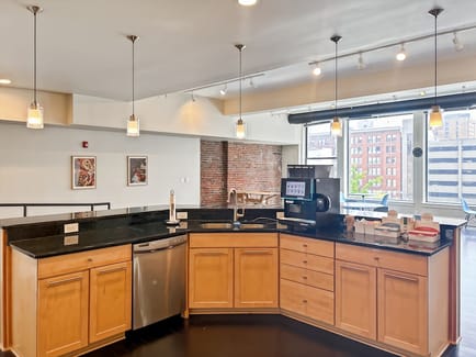 Image 6 of Regus - 22 E Washington Street