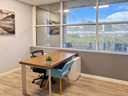 Image 10 of Spaces - 1300 Eastman Avenue