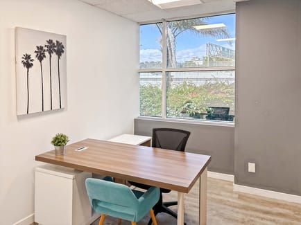 Image 7 of Spaces - 1300 Eastman Avenue