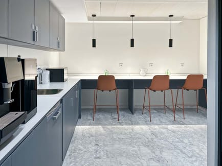 Image 12 of Regus - Calle Granada 1