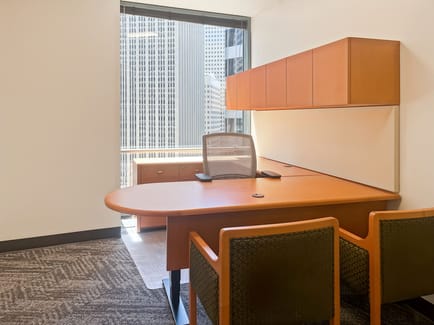 Image 7 of Regus - 388 Market Street