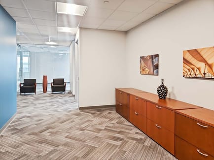 Image 4 of Regus - 1290 N Broadway