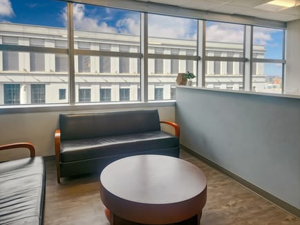 Image 5 of Regus - 1290 N Broadway