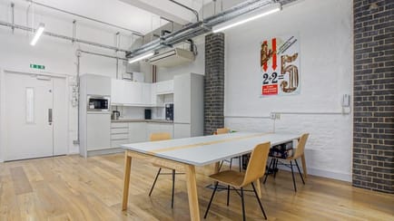 Image 4 of Workthere (Managed 1,821 sqft) - 87 A Worship Street, EC2A 2BE - Shoreditch