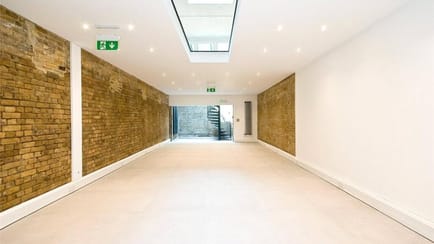 Image 3 of Sub800 Managed (1,000 - 1,000 sqft) - 41 Mitchell St, London EC1V 3QD, UK